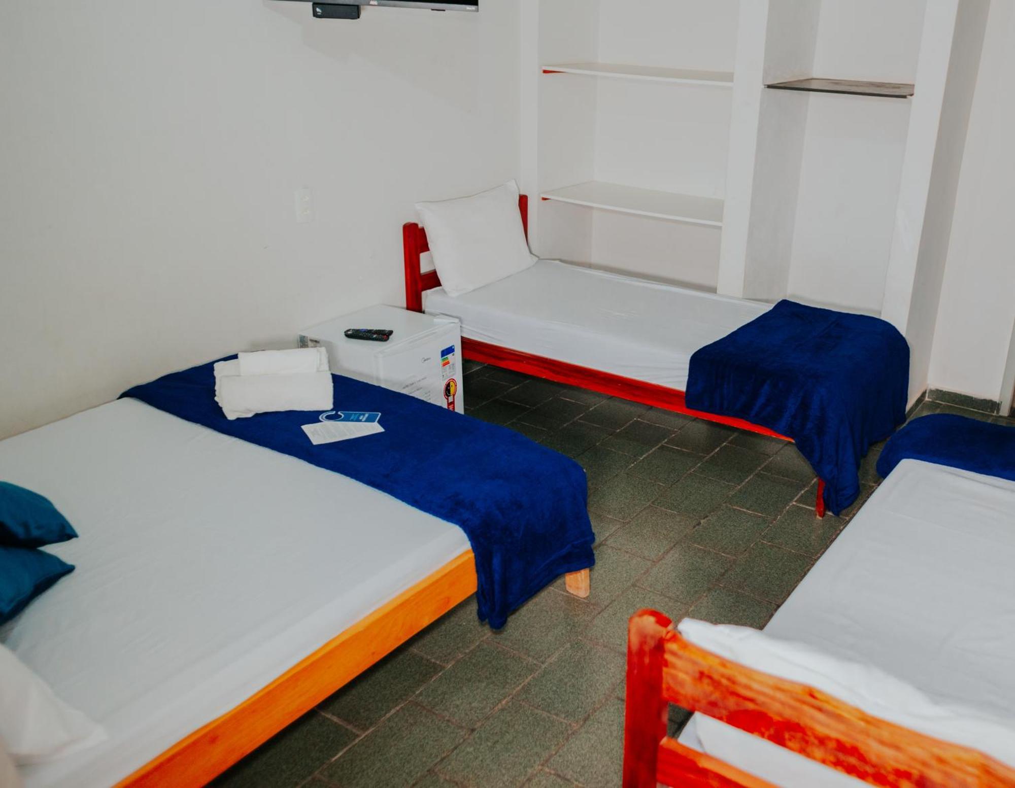 Hotel Santa Terezinha Alfredo Chaves Buitenkant foto