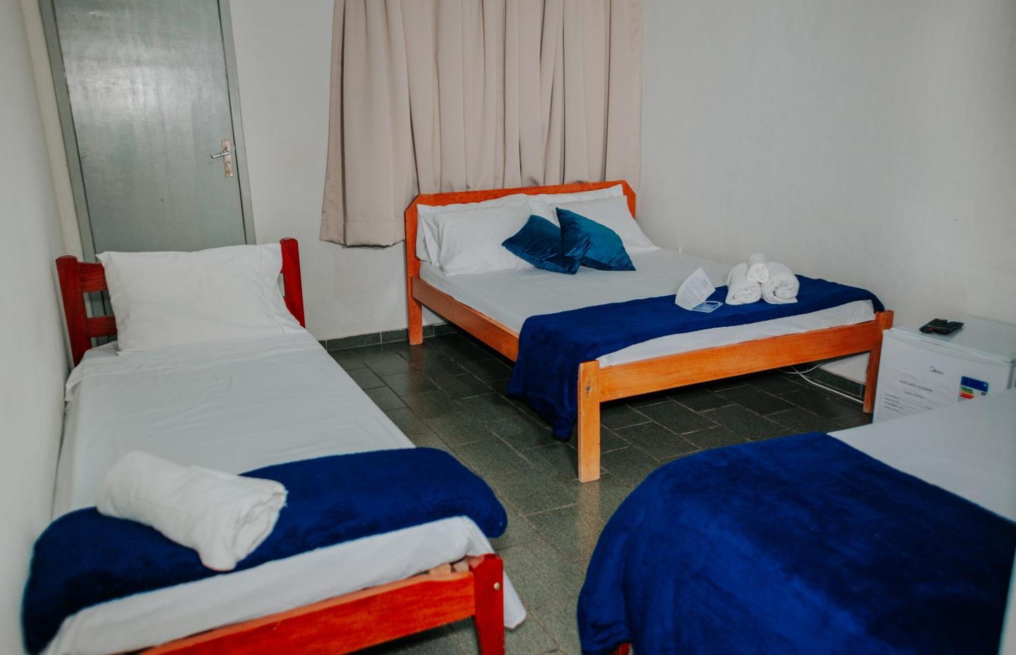 Hotel Santa Terezinha Alfredo Chaves Buitenkant foto