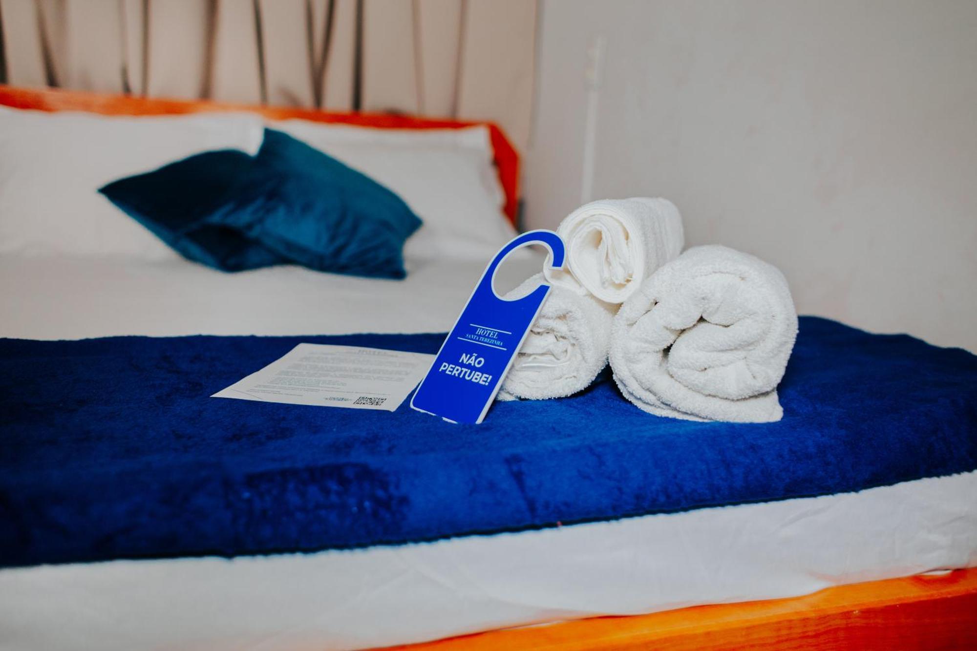 Hotel Santa Terezinha Alfredo Chaves Buitenkant foto