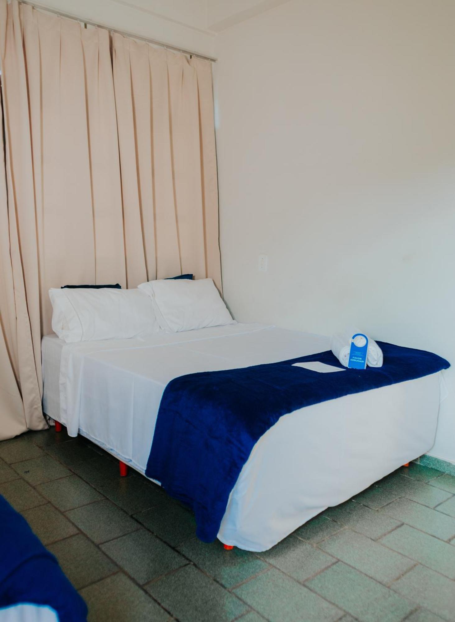 Hotel Santa Terezinha Alfredo Chaves Buitenkant foto